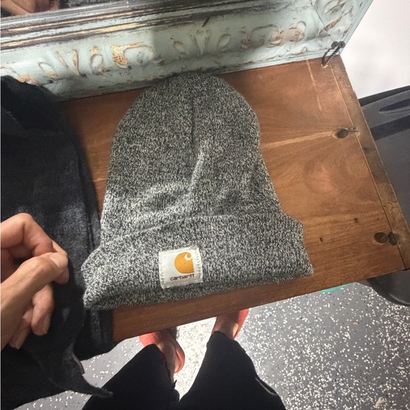 Carhartt Other - Carhartt Charcoal Knit Beanie